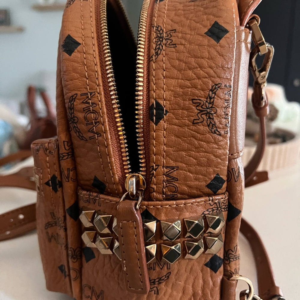 MCM Tan Leather Backpack with Black Logo - Picture 2 of 7